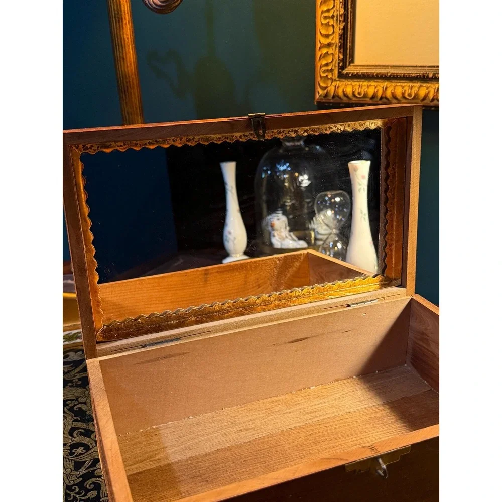 1950s Cedar Vanity Box with‎ Mirror and Carved Scenic Lid – Keepsake Box